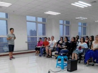 专业老牌翻译公司 品质与服务的市场调查解析